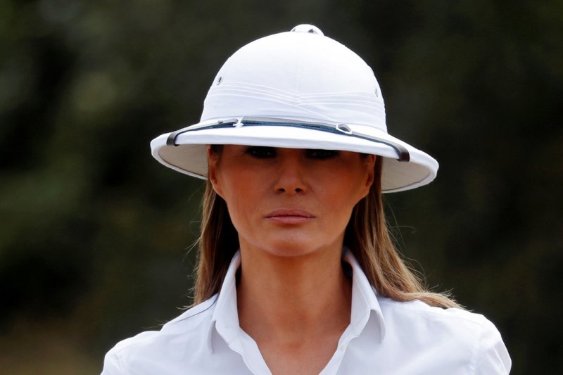 Melania Pith helmet